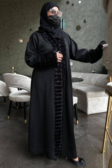 عبايات إماراتي